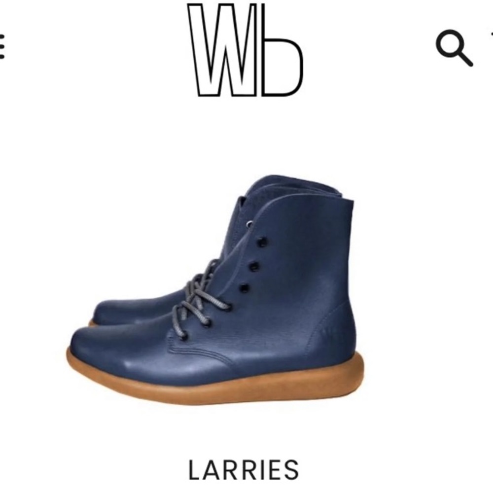 WORLD boots